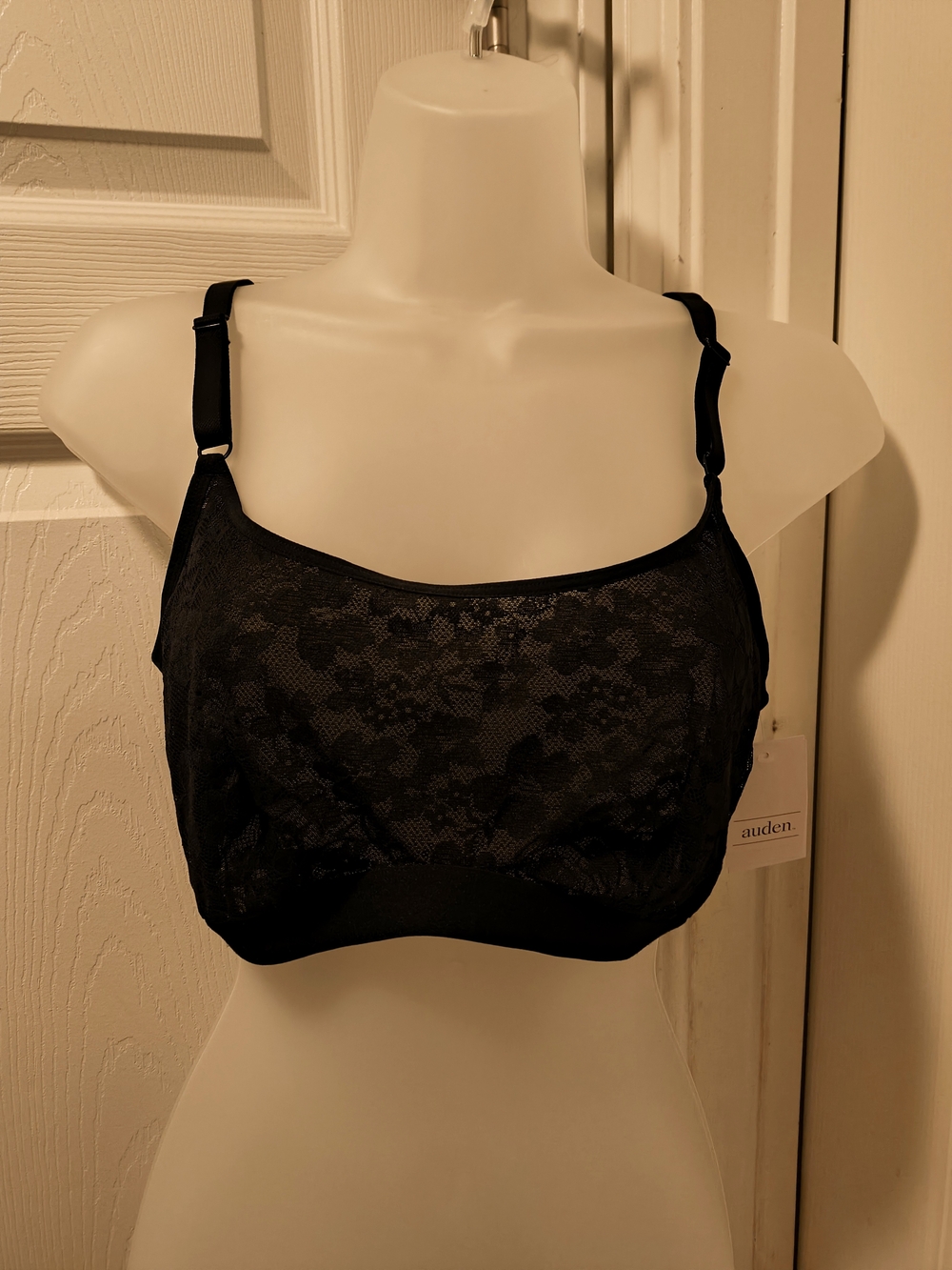 Auden Black Lace Wireless Bralette with Adjustable Straps